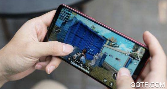 小草网游BT游戏盒子app手机客户端 小草网游BT游戏盒子app手机客户端