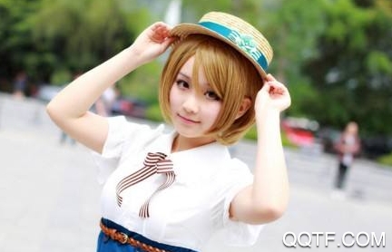 排排畅玩(高颜值游戏聊天陪玩)app安卓版