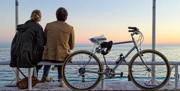 月夜附近陌友聊app安卓版