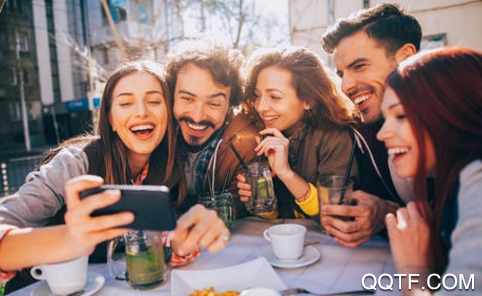 粉打pinkpunch交友软件 粉打pinkpunch交友软件