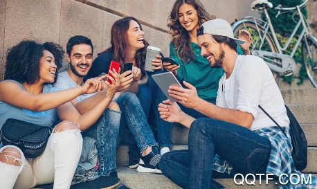 聊伴交友聊天平台