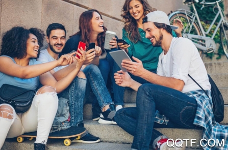 蓝色闪信app官方版