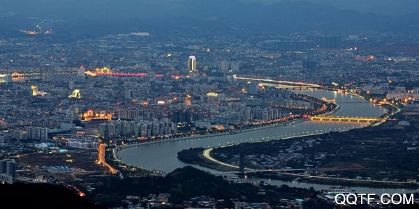 融梅发布客户端